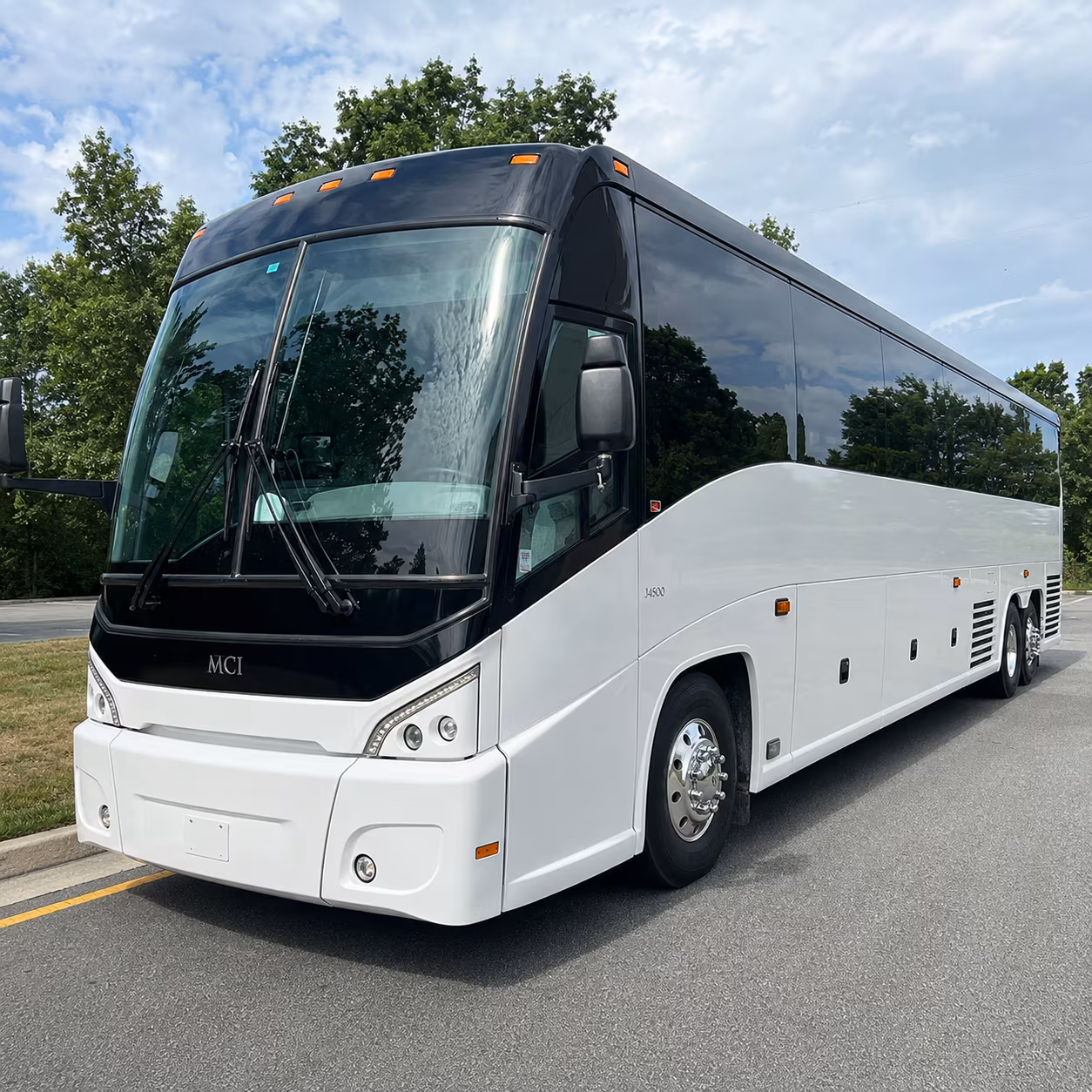 laguardia airport lga group shuttle buses from clifton