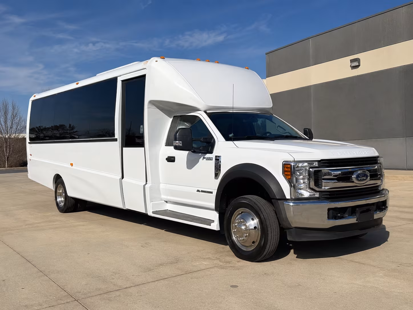 minibus rentals for small group winery trips from clifton new jersey